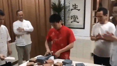 4.gif